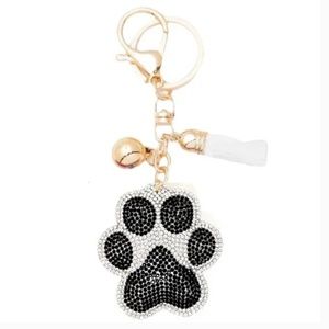 🎉Host Pick🎉 NWT Bling Paw Print with Black Beans Keychain or Bag Charm!